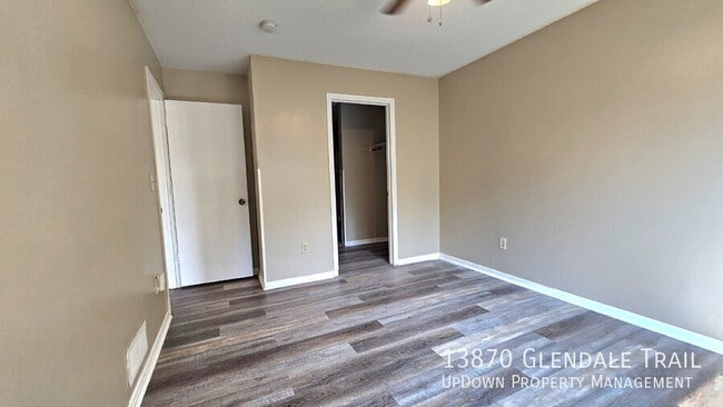 Building Photo - 13870 Glendale Trail
