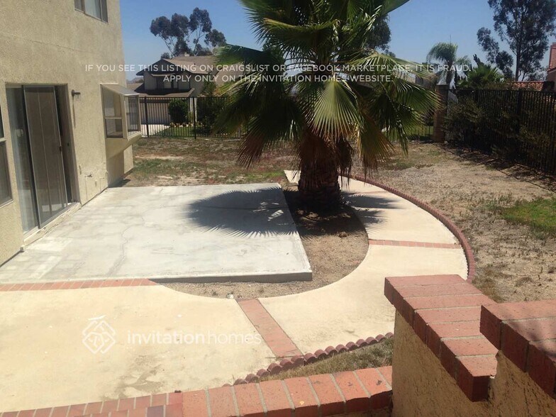 Building Photo - 22579 Naranja St