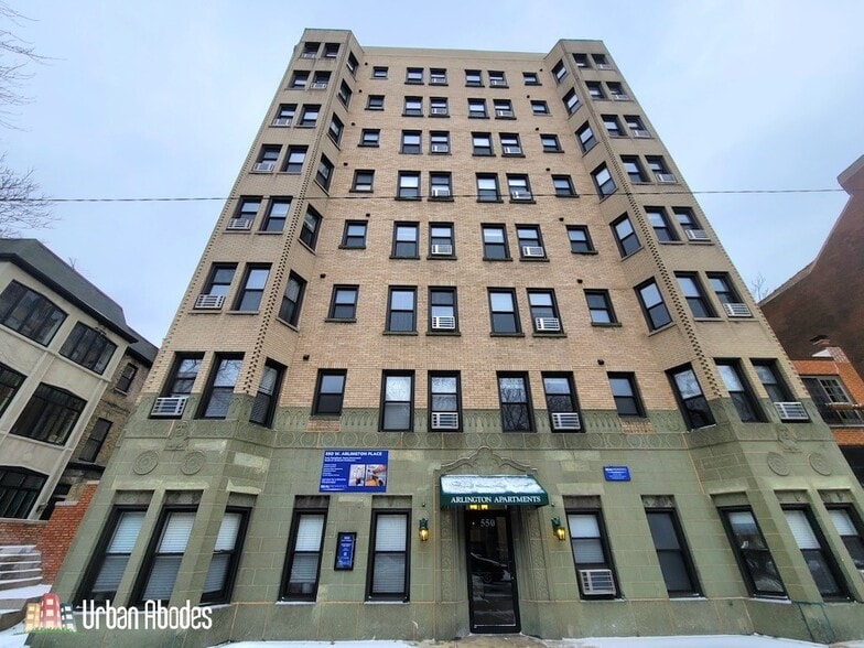 Primary Photo - 556 W Arlington Pl