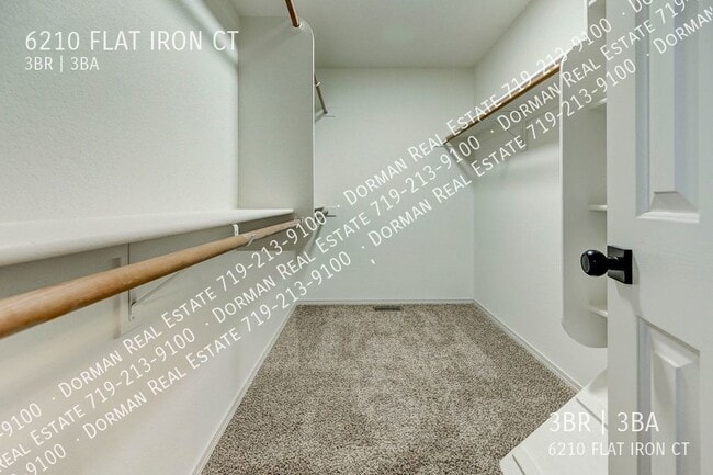 Building Photo - 6210 Flat Iron Ct