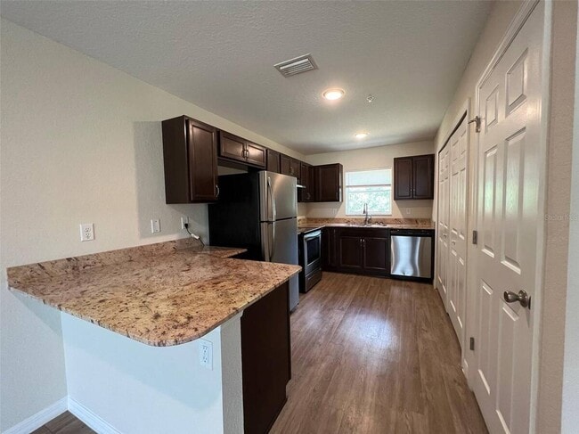 Building Photo - 8526 Juniper Rd