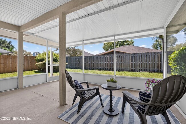 Building Photo - 12838 Chets Creek Dr N