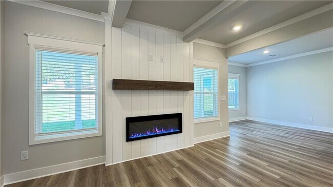 Building Photo - 5343 Milford Dr
