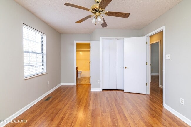 Building Photo - 4756 Brierley Dr