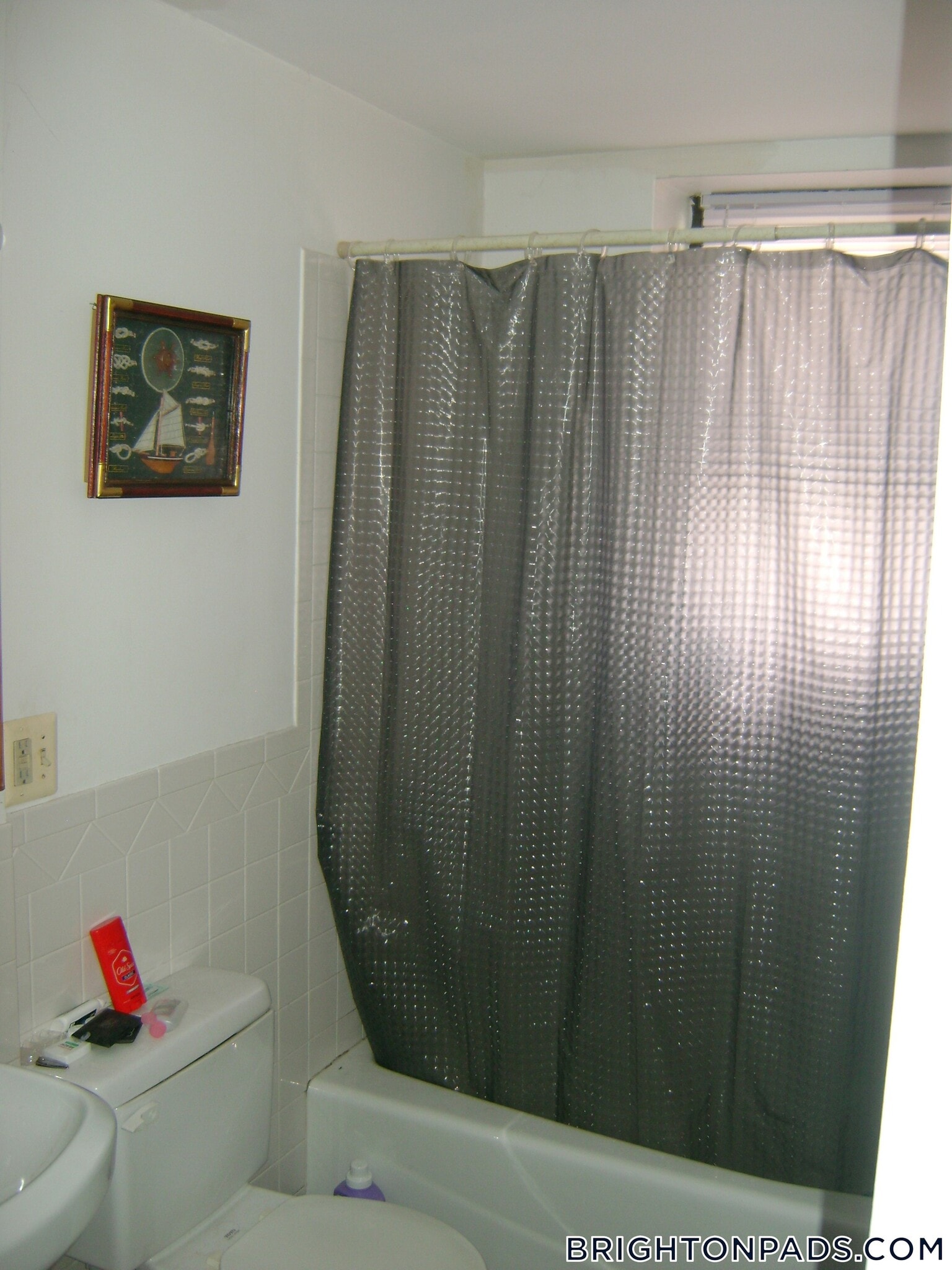 Building Photo - 27 Egremont Rd