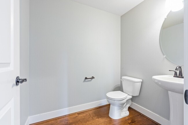 Building Photo - Bright & Beautiful Home in Bethany Creek Falls - 4 Bedroom/2.5 bath