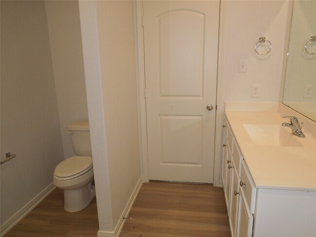 Building Photo - 10463 Red Cardinal Dr