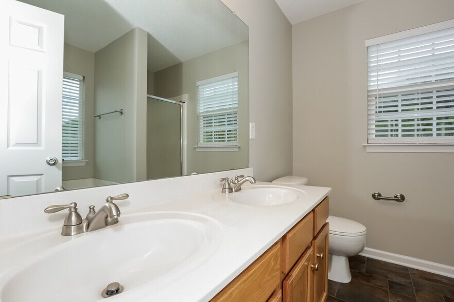 Building Photo - 5271 Moonlight Trail SW
