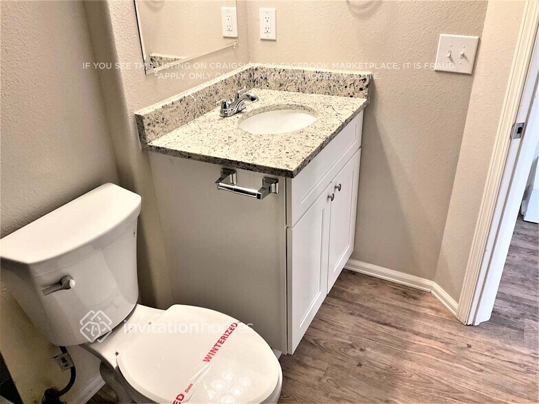 Building Photo - 5083 Hawk Springs Dr