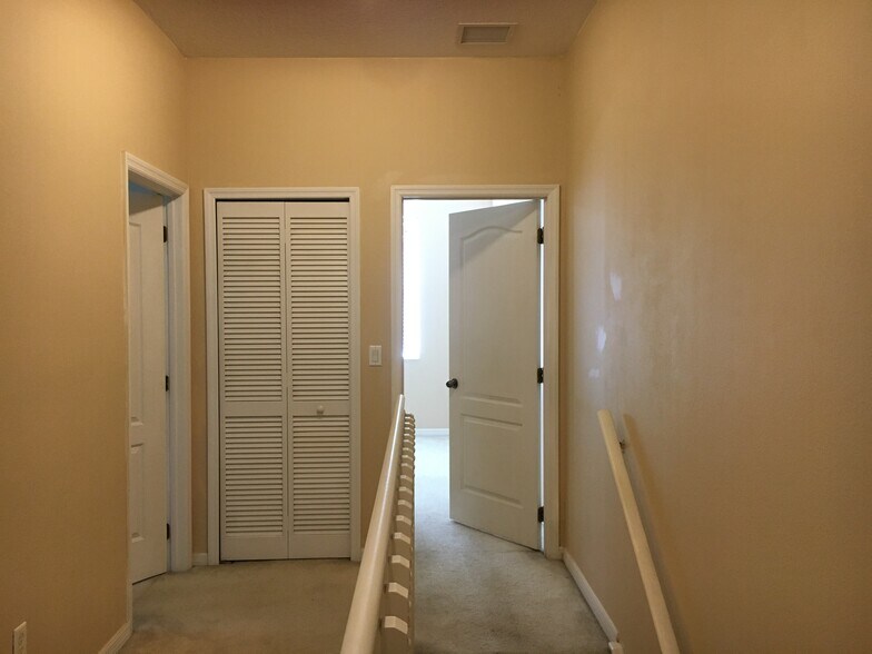 Building Photo - 13939 Daniels Landing Cir