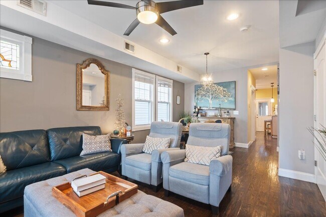 Building Photo - 252 Grace Ave