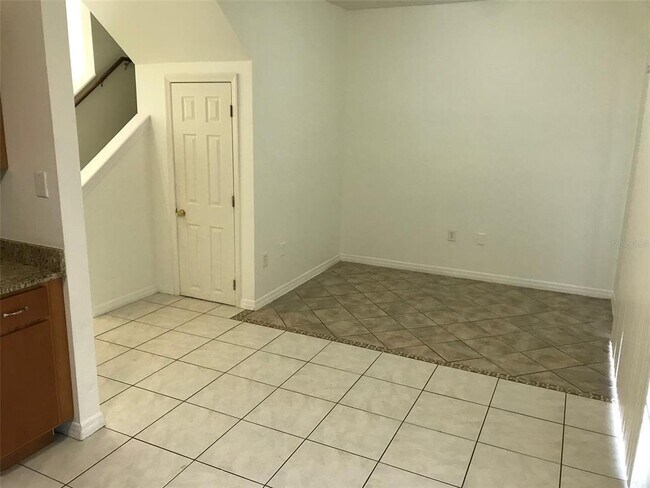 Building Photo - 7635 Plantation Cir
