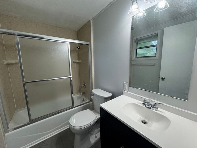 Building Photo - Newly renovated 3 Bedroom, 2 Bath home on CR 136