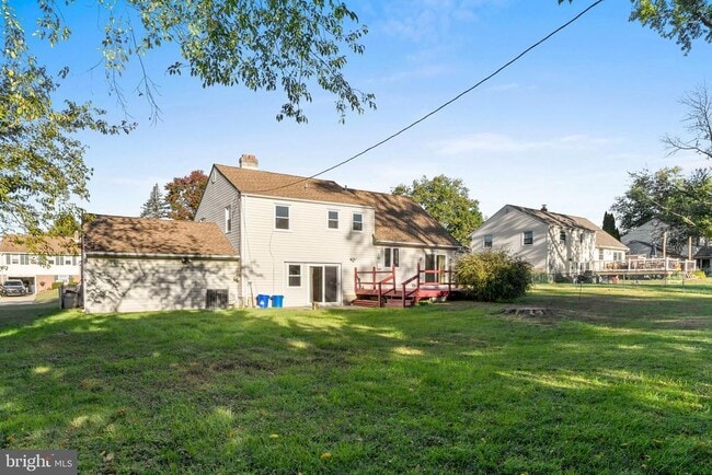 Building Photo - 18 Cobblestone Ln