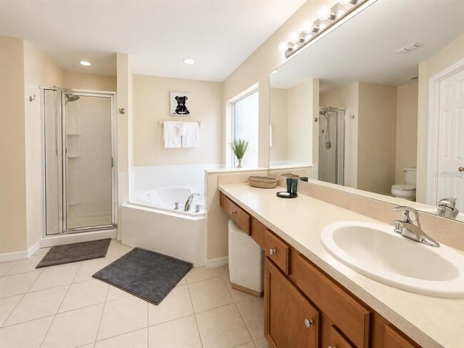 Building Photo - 137 Rosso Dr