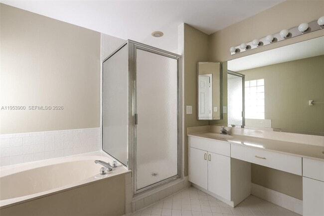 Building Photo - 7634 Trenton Dr