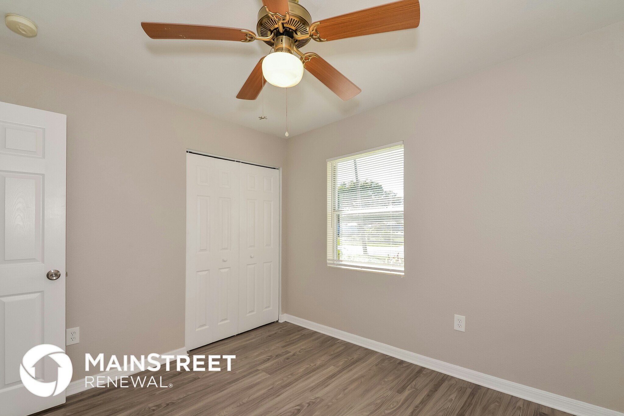 Building Photo - 2006 4th Ave W