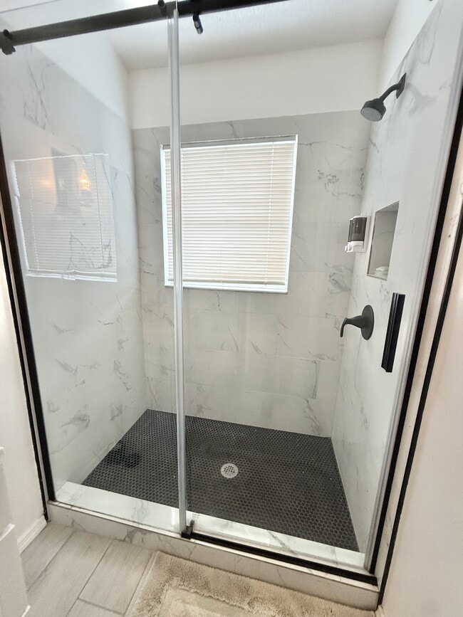 Building Photo - 2266 Mallard Creek Cir