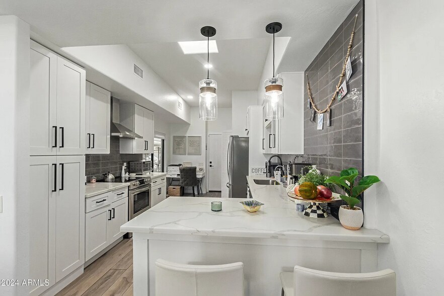 Building Photo - 4830 N 65th St