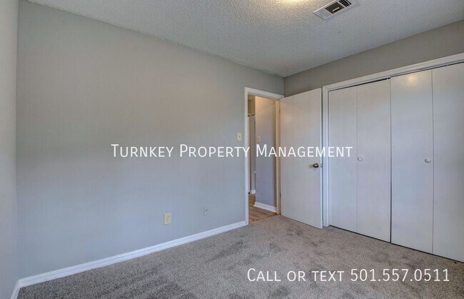 Building Photo - 3308 Holt St