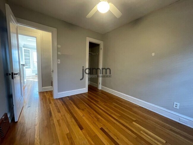 Building Photo - 1143 Cranford Ave