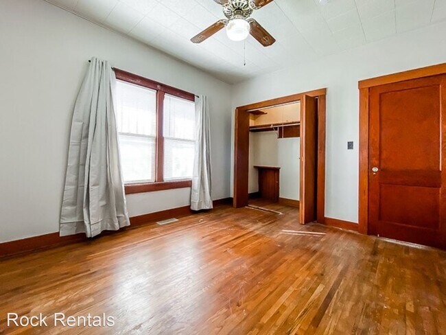 Building Photo - 2 br, 1 bath House - 109 N Speare St