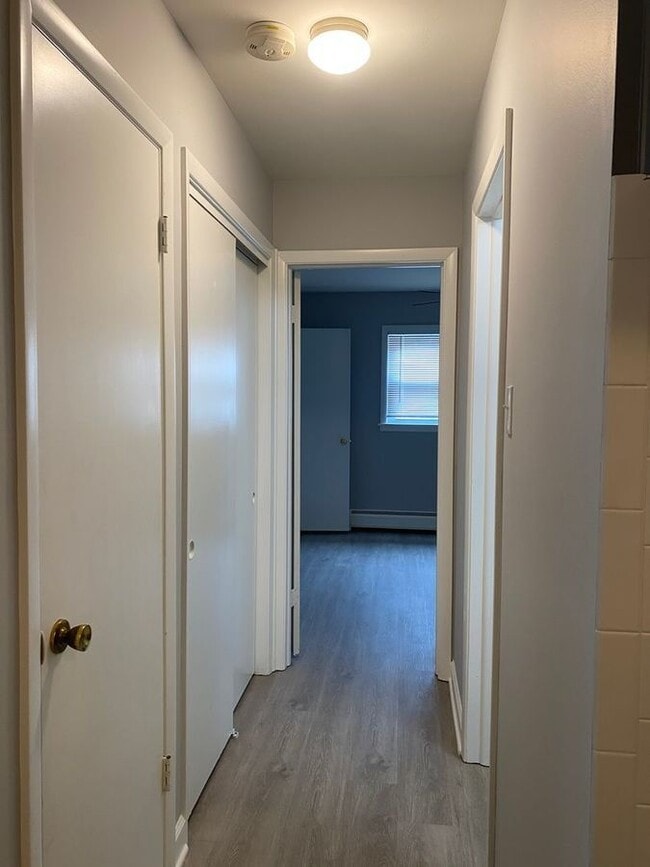 Building Photo - 5820 107th Ct Way