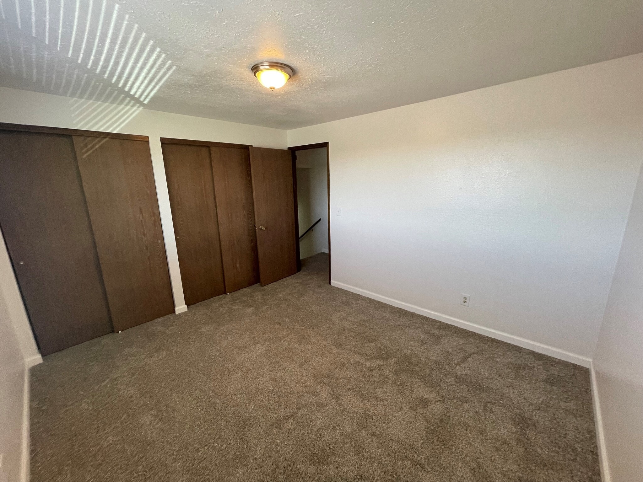 Building Photo - 1001 S Zillah Ct