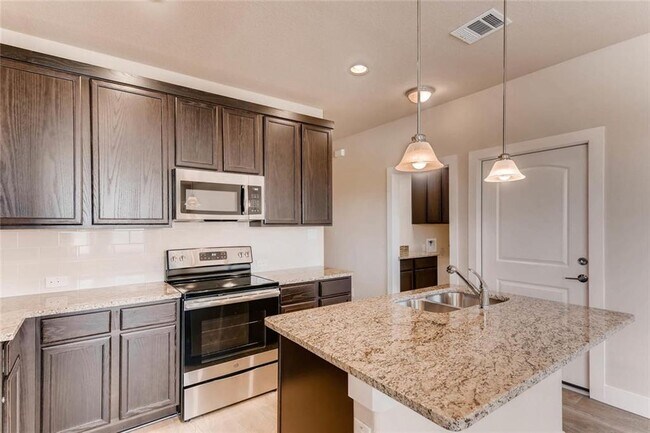 Building Photo - 440 High Tech Dr