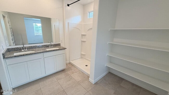 Building Photo - 40145 W Hillman Dr