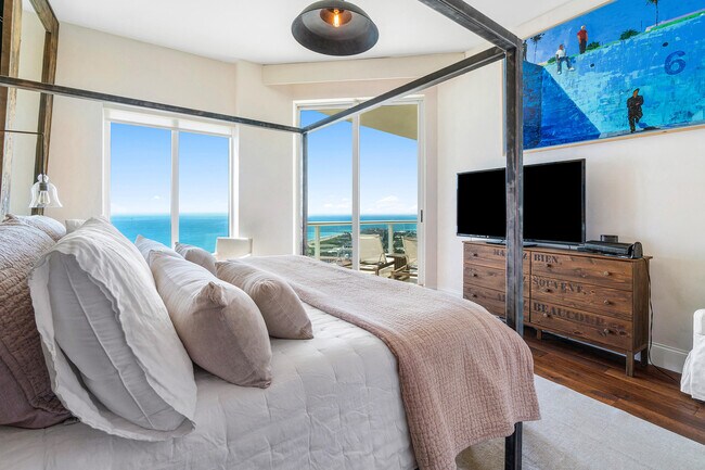 Building Photo - 2700 N Ocean Dr