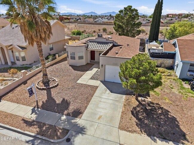 Building Photo - 12483 Tierra Dulce Dr