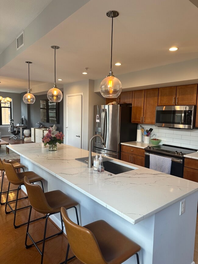 Building Photo - 400 Massachusetts Ave NW