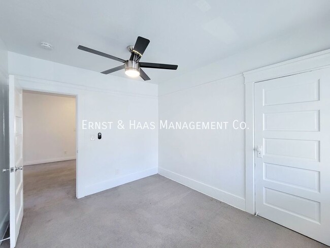 Building Photo - 546 Lime Ave