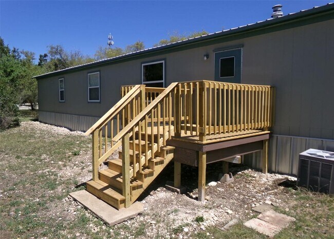 Building Photo - 1603 Tierra Alto St