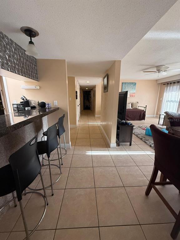 Building Photo - 821 Pinewood Ct