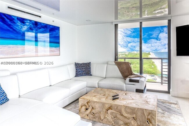 Building Photo - 250 S Ocean Dr