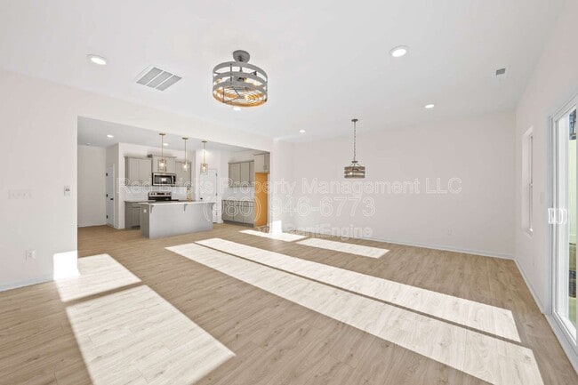 Building Photo - 11027 Pagebrook Ln