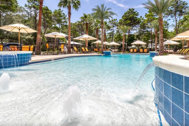 Building Photo - 587 Patina Blvd