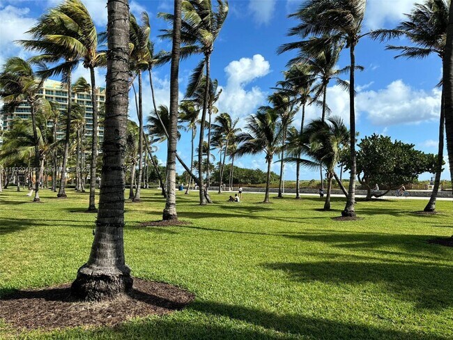 Building Photo - 1390 Ocean Dr