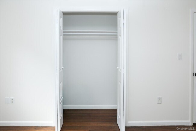 Building Photo - 3675 Old Yorktown Rd