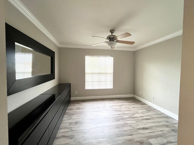 Building Photo - 4645 St Croix Ln
