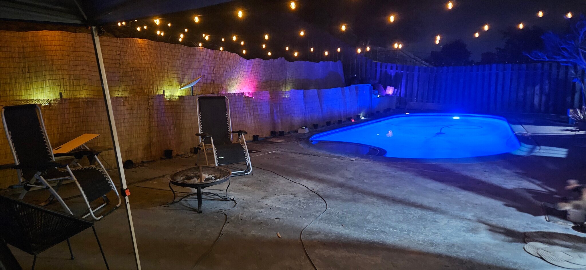 Led Color Changing Pool - 1827 Sonoma Ln
