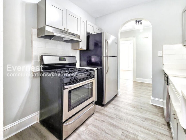 Building Photo - 1711 Westhaven Dr SW