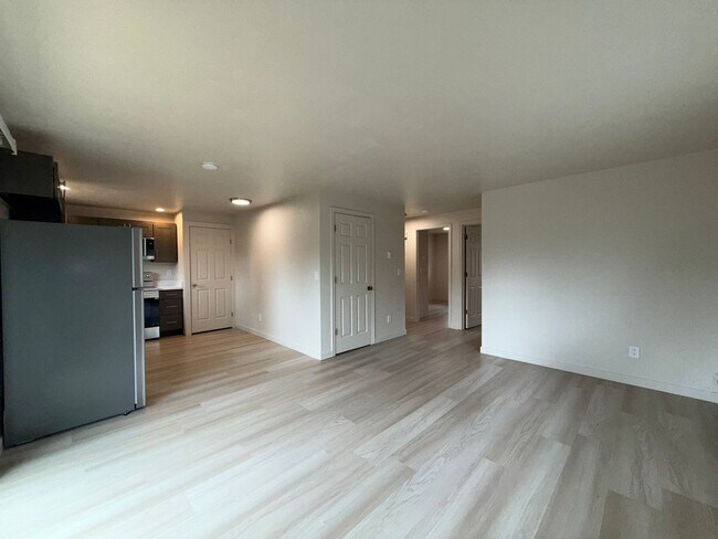 Building Photo - 808 - Sultan Horizons, LLC (TENANT FULFILLMENT)