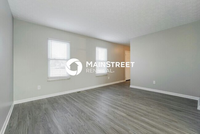 Primary Photo - 4 Bedroom Pet-Friendly Home in Reynoldsbur...