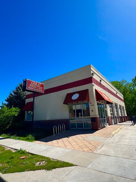 Building Photo - 10872 W Evans Ave