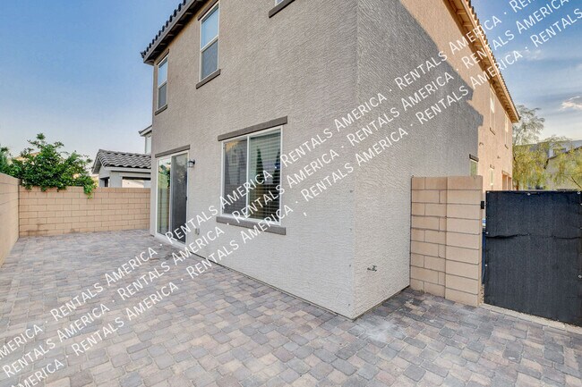 Building Photo - 6820 Calvitero St