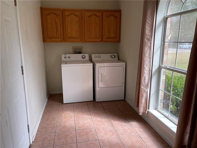 Building Photo - 13595 LA-40