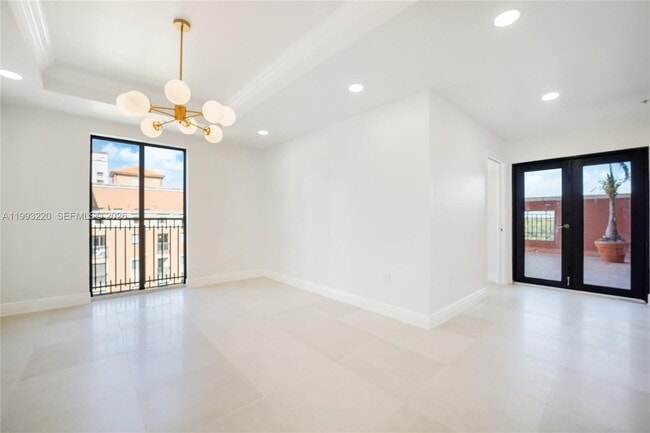 Building Photo - 671 Biltmore Way